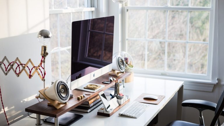 Air Purifier vs Humidifier: Which Problem Do You Actually Have?